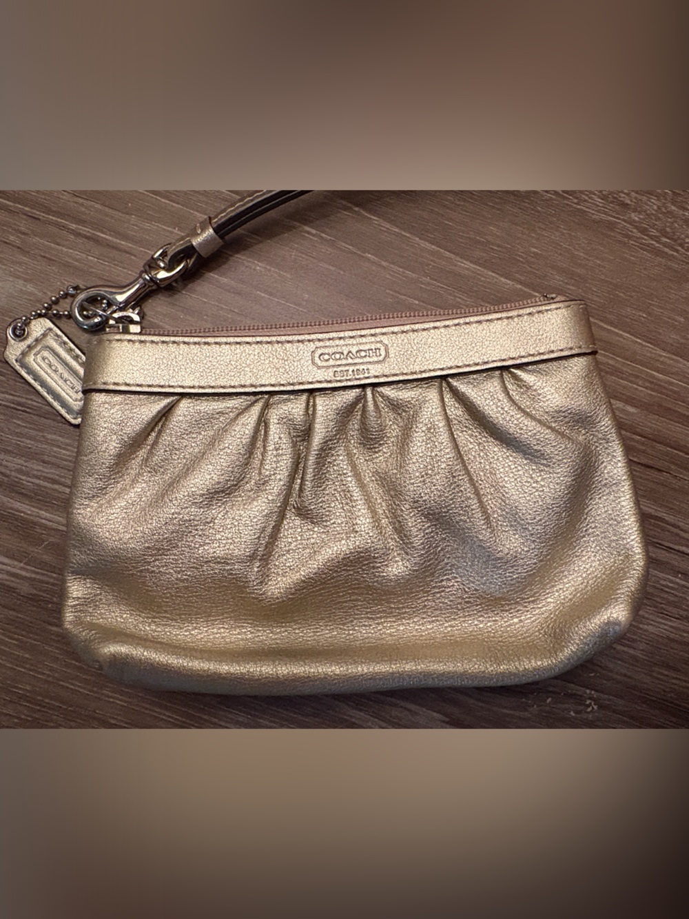 Vintage Coach Metallic Gold Pleated Leather Wristlet
